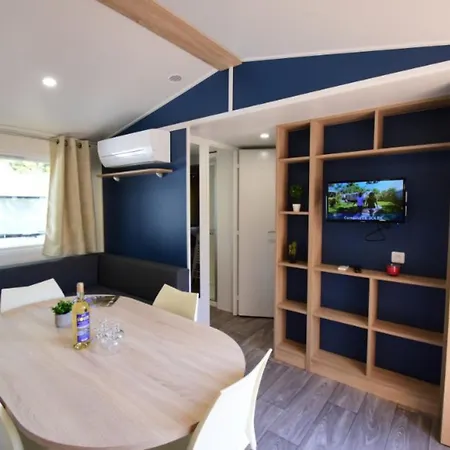 Sous Le Sen Yan Des Tropiques Campsite *